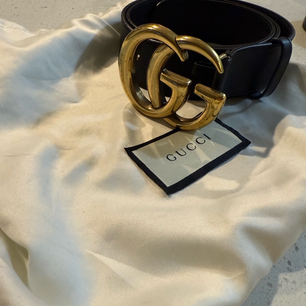 Gucci Black and Gold Women's Belt